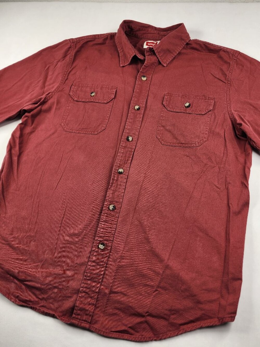 Wrangler Men's L Large Red Denim Short Sleeve Button Cotton Casual Rugged